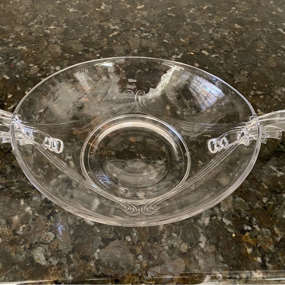 This is a beautiful centerpiece bowl that has been in my family for many years.